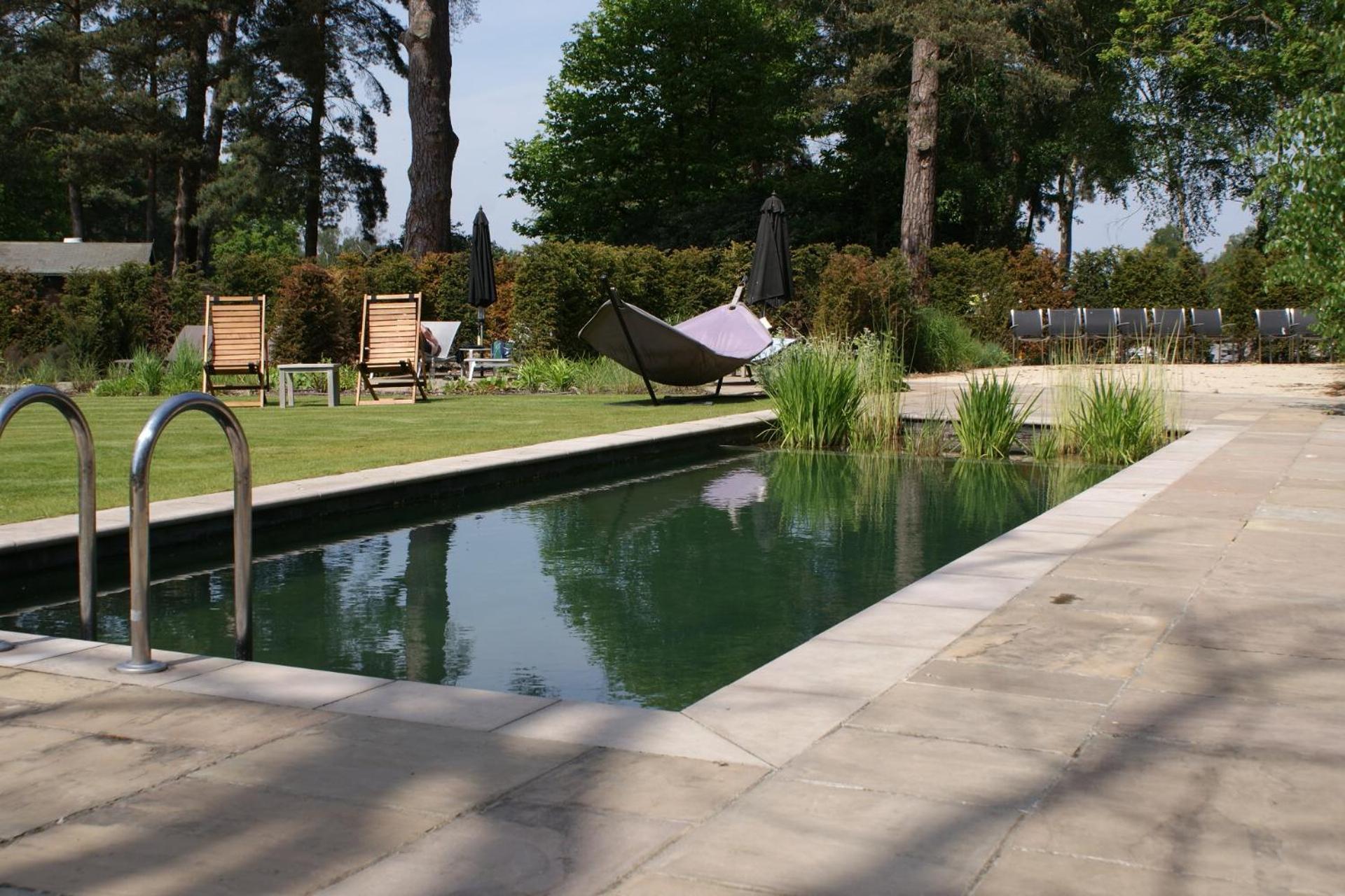 Foxhills Club & Resort Ottershaw Exterior photo
